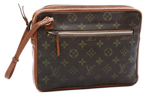 handgelenktasche herren louis vuitton|louis vuitton aktentasche herren.